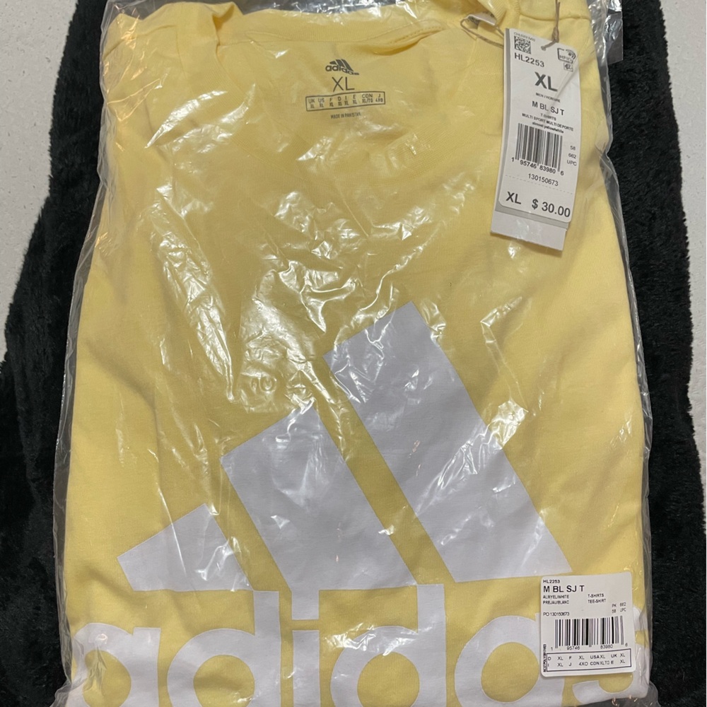 Mens adidas t-shirt